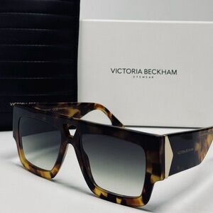 NEW Victoria Beckham VB651S 232 WomenSunglasses Dark Havana  Square Authentic